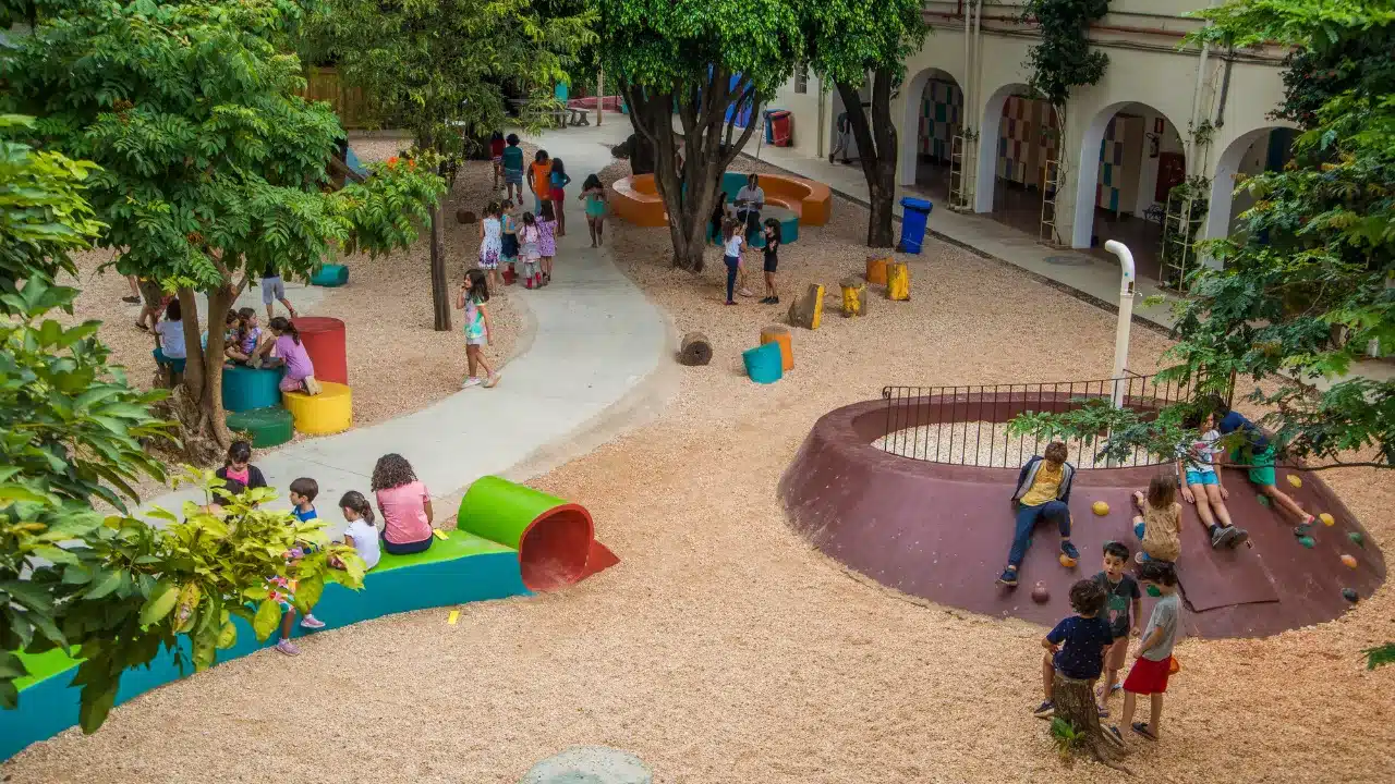PATIO-ESCOLA-DA-SERRA-BH-6