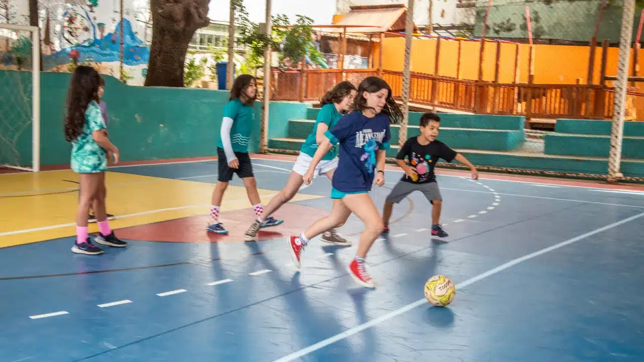 Quadra-escola-da-serra-bh-7_7_11zon
